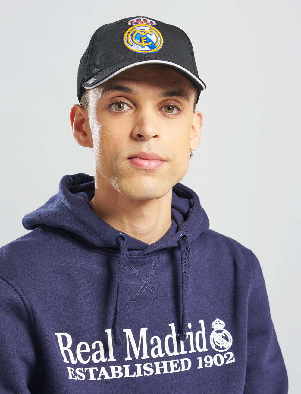Official Real Madrid Cap - Black - The World Football Store