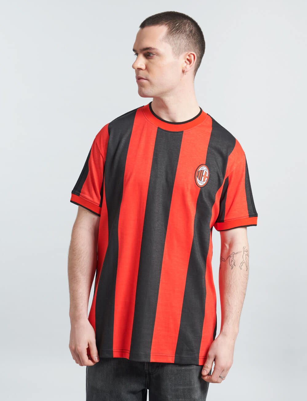 Official AC Milan 1998 Archive T-Shirt - Red - The World Football Store