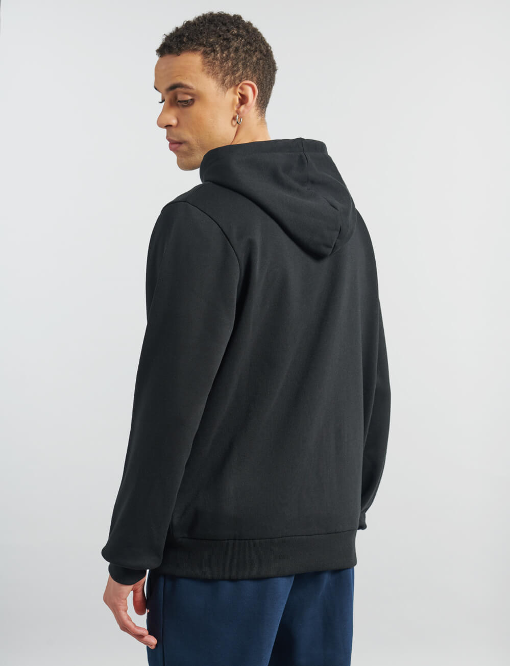 Official Arsenal Full Zip Hoodie - Black - The World Football Store