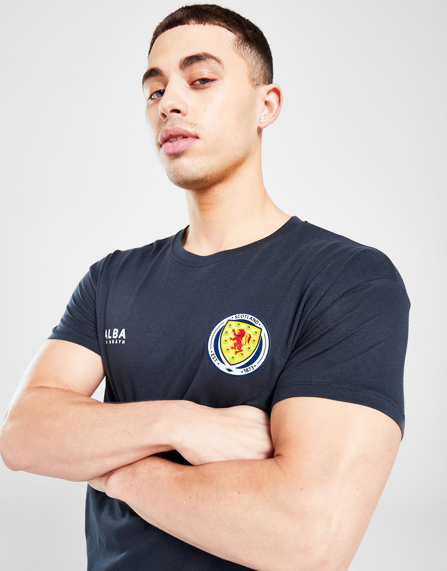 Official Team Scotland Flag and Badge T-Shirt - Navy - The World Football Store