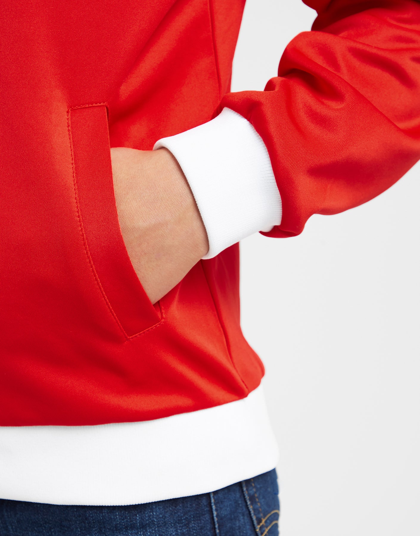 Official Team Wales Kids Retro Track Top - Red - The World Football Store